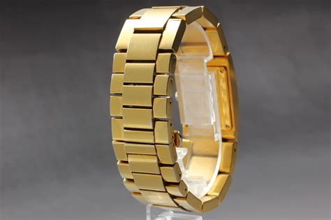 Mens Gucci 4600M Gold Plated Stainless Steel Watch